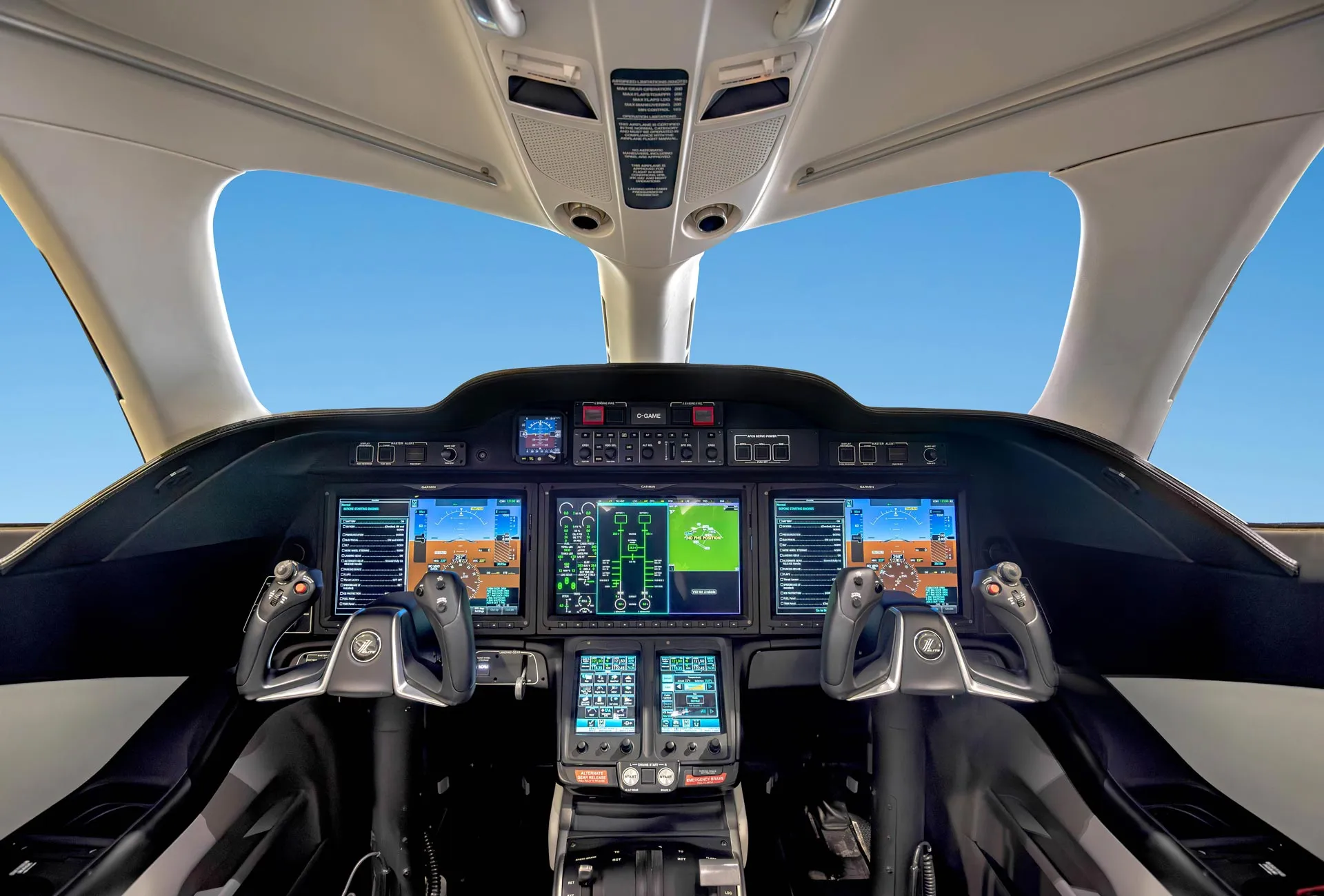 Skyservice Charter HondaJet Elite S