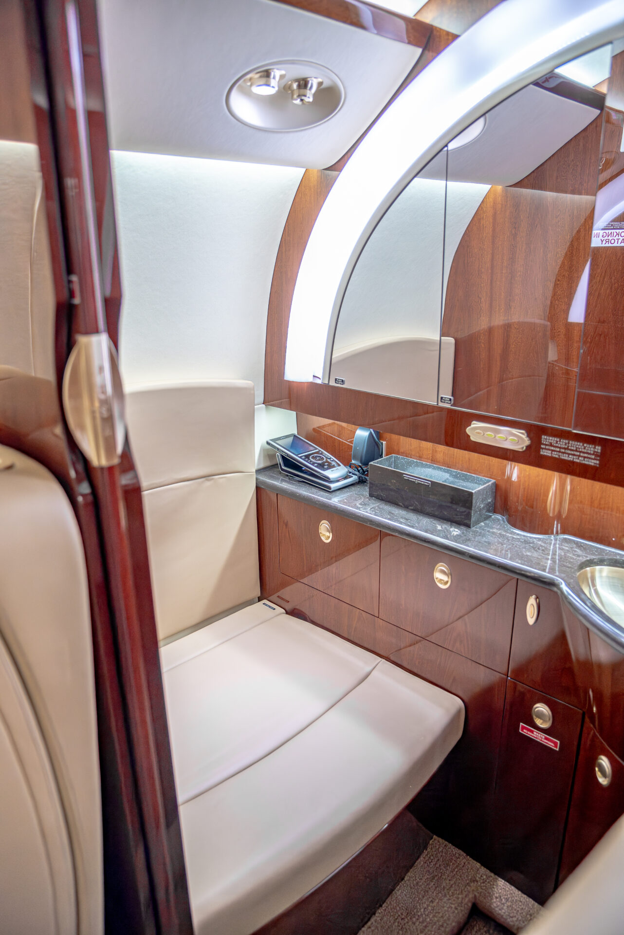 Gulfstream G150 lavatory, extra seat for passenger, aircraft for sale
