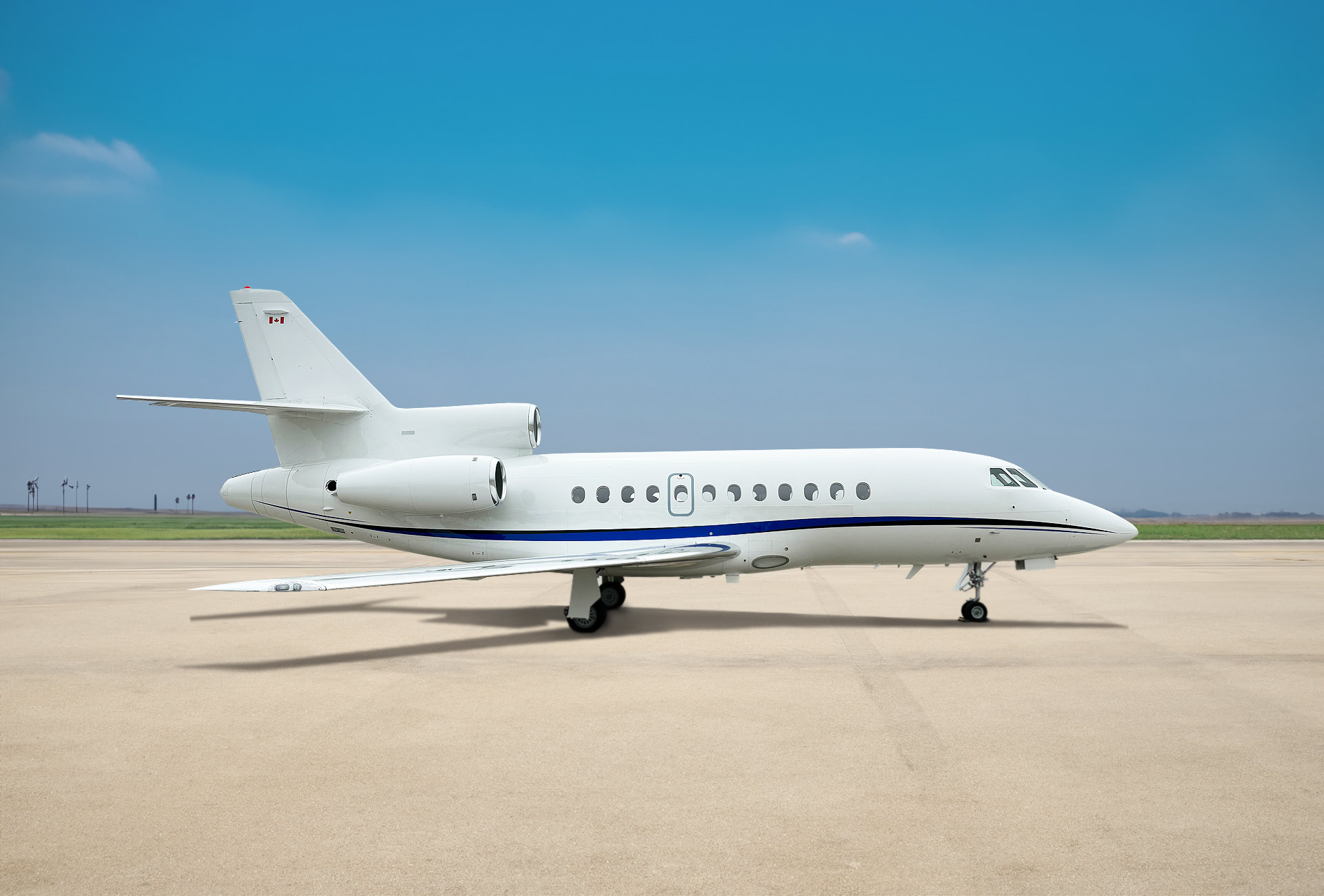 Dassault Falcon 900DX - Available for Charter from Skyservice