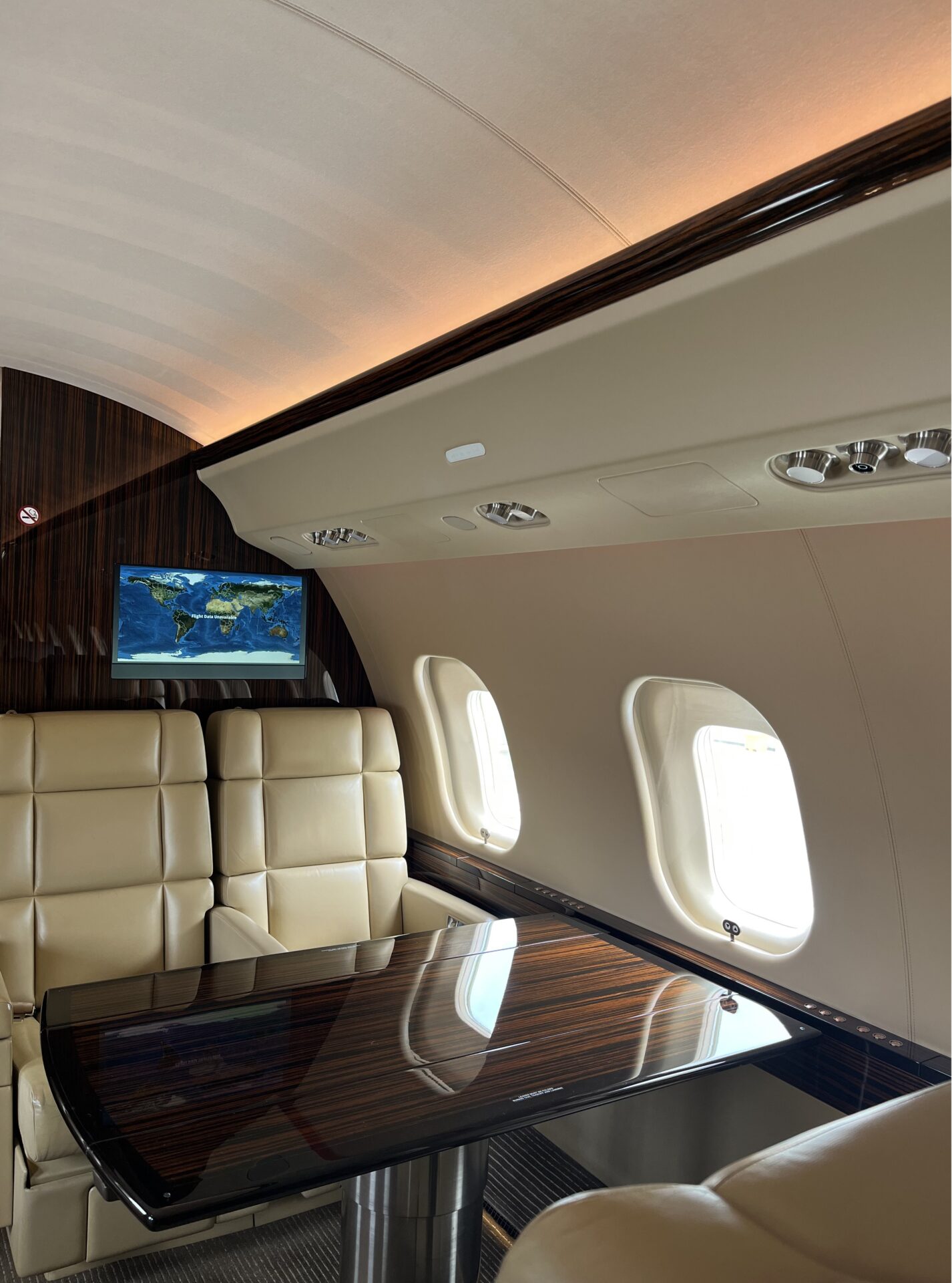 Global 6000 seating 