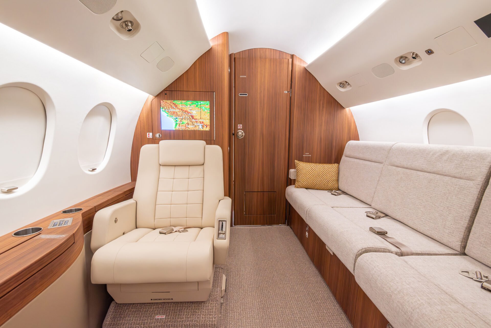 Skyservice - Dassault Falcon 900EX - For Sale