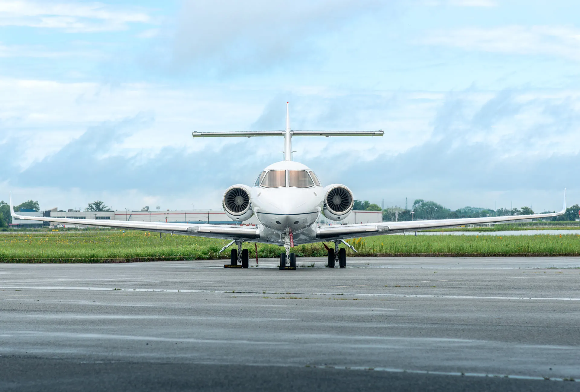 Skyservice Aircraft Sales Hawker 900XP