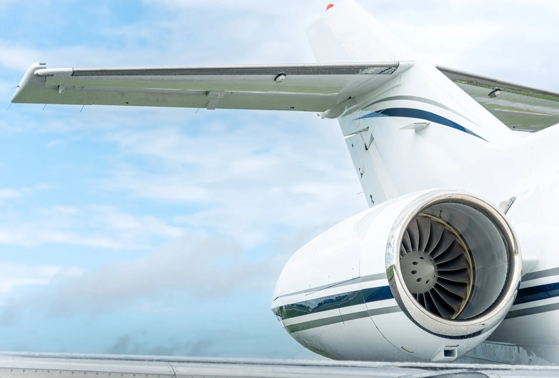 Skyservice Aircraft Sales Hawker 900XP